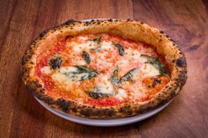 Madá Pizza e Vinho