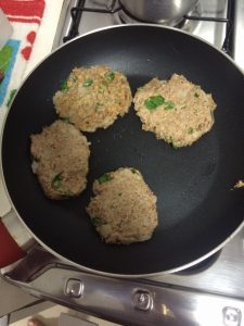 Hambúrguer de atum 