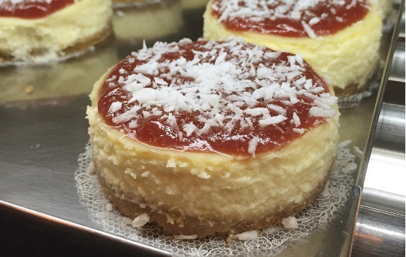 Giro de delícias em Fortaleza: Frappuccino de oreo ou um pedaço de bolo de ninho com goiabada?